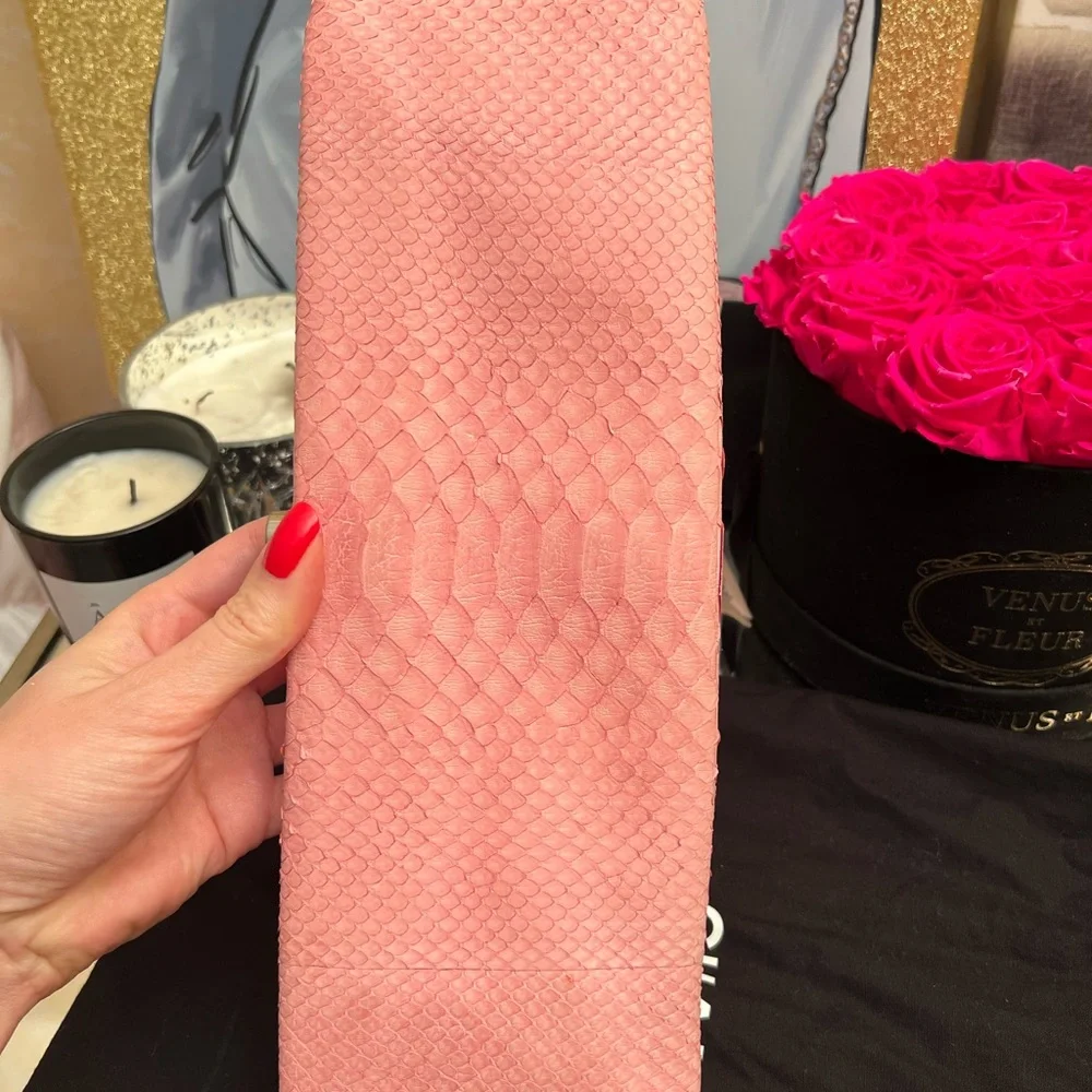 Chanel pink python clutch - Picture 4 of 10